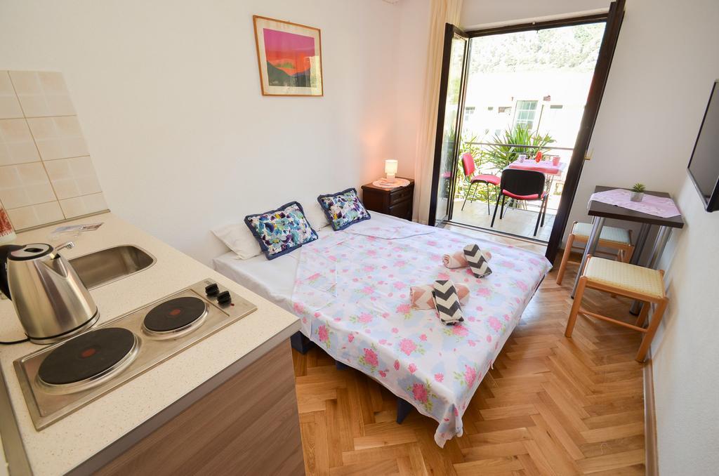 Apartments Ceklin 코토르 외부 사진